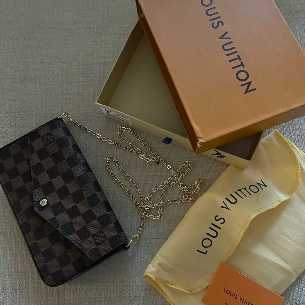 Louis Vuitton clutch